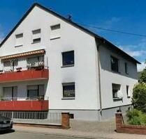 charmante Dachgeschosswohnung ohne Balkon im 6-Fam.haus, Walldorf