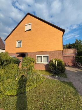 Foto - Haus mit Gründstück - 295.000,00&nbsp;EUR Kaufpreis, ca.&nbsp; 250,00&nbsp;m&sup2;