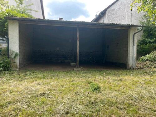 Foto - Unterstellplatz für Wohnwagen Pferdeanhänger etc