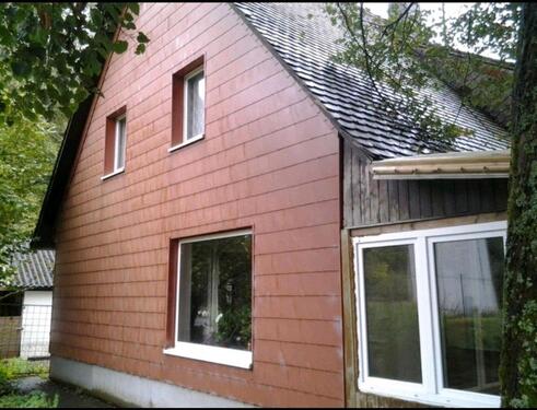 Foto - Einfamilienhaus mit großem Grundstück