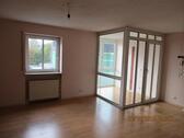Foto - Tolle 2,5 Zi.-Maisonette-Whg. in DEG - zentrale Lage