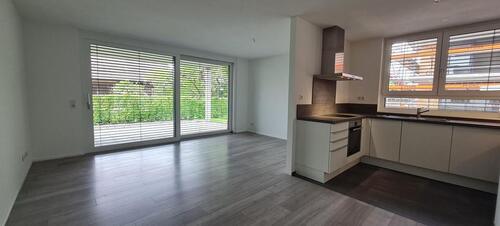 Foto - moderne EG 3,5 Zimmerwohnung mit Lift, EBK und Terrasse