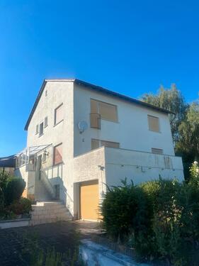 Foto - Zweifamilienhaus mit großem Grundstück in ruhiger Lage