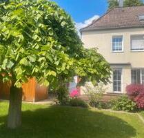 Gepfl. Einfamilienhaus durchgängig modernisiert, Kaufgrundstück - Oer-Erkenschwick