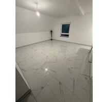 2 Zimmer Dachgeschosswohnung - 1.200,00 EUR Kaltmiete, in Rüsselsheim am Main (PLZ: 65428)