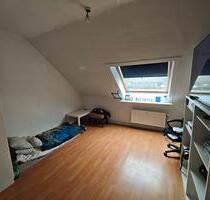 3 Zimmer DG Wohnung - 570,00&nbsp;EUR Kaltmiete, ca.&nbsp; 57,50&nbsp;m&sup2; in Glückstadt (PLZ: 25348)