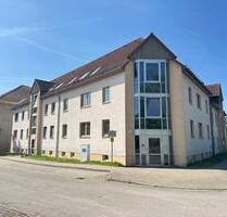 schöne renovierte 1-Raum-Wohnungen (von 31 m² zu 185 € bis 54 m² zu 325 €) in Stösitz bei Riesa - Stauchitz