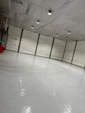 Foto - Lagerhalle 1250 qm zu vermieten