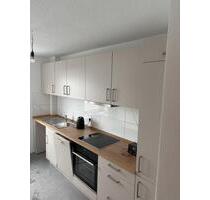 Kernsanierte 2-Zimmer-Wohnung in zentraler Lage - ab 01.03. - Neumünster Brachenfeld/Ruthenberg