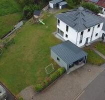 Einfamilienhaus mit Garten - 2.100,00&nbsp;EUR Kaltmiete, ca.&nbsp; 170,00&nbsp;m&sup2; in Aindling (PLZ: 86447)