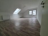 Foto - DG-Wohnung - 1.110,00&nbsp;EUR Kaltmiete, ca.&nbsp; 76,00&nbsp;m&sup2;