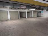 Foto - Tiefgarage mit Einzelgaragen - 72,00&nbsp;EUR Miete,