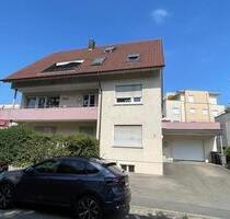 120 qm Galeriewohnung mit Dachterasse, XXL Garage, Gartenanteil - Wendlingen am Neckar