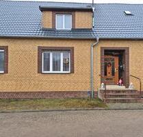 Haus für ein oder zwei Familien in Linum, EG 5 Zi OG 2.5 Zi - Fehrbellin