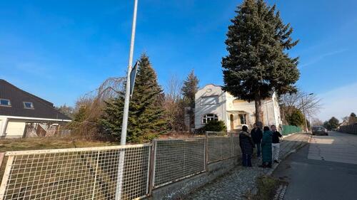 Foto - Villa in Dobern auf 1500qm Sanierungsbedürftig Dach neu