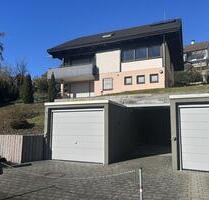 Wunderschönes Einfamilienhaus mit Garten, Einliegerwohnung & Garage in Uhingen