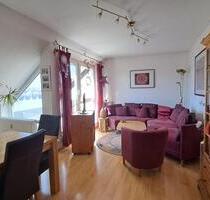 PROVISIONSFREI ! Sonnige 2,5-Zimmerwhg m. Loggia+ Aufzug in Fürth