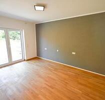 Doppelhaushälfte zu vermieten - 1.000,00&nbsp;EUR Kaltmiete, ca.&nbsp; 100,00&nbsp;m&sup2; in Oberleichtersbach (PLZ: 97789)