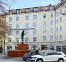 Foto - Attraktive, lichterfüllte 3- Zi. Wohnung in zentralster Lage