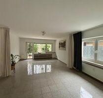 schönes, helles Appartement mit Gartenmitnutzung in Junkersdorf - Köln Lindenthal schönes, helles Appartement mit Gartenmitnutzung in Junkersdorf - Köln Lindenthal