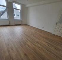 Hochwertige 2 Zimmer Wohnung mit Terrasse in bester Lage - Heide