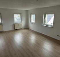 3 Zimmer Wohnung mit Küche - 400,00 EUR Kaltmiete, in Hohenstein-Ernstthal (PLZ: 09337)