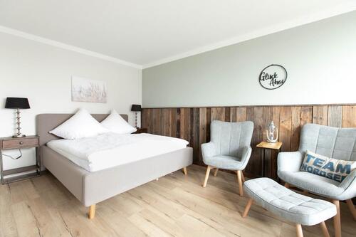 Foto - Top renoviertes 1-Zimmer-Apartment in zentraler Lage - von privat