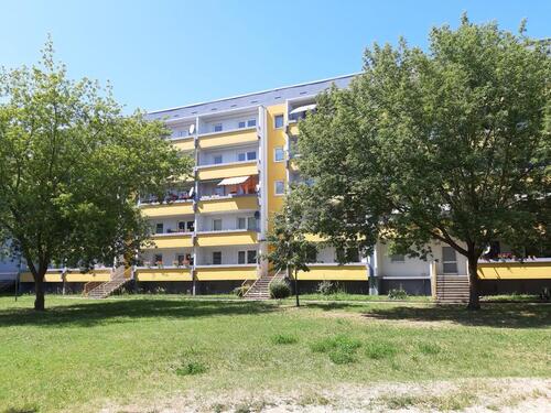 Foto - * große 3-Raum Wohnung * - 440,00 EUR Kaltmiete,