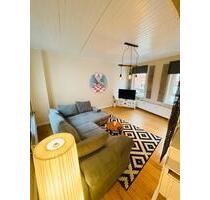 Möbeliertes Hinterhaus mitten in Kiel inkl. HK, NK und Internet