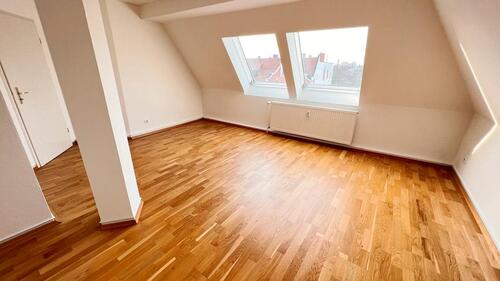 Foto - 3 Zimmer Dachgeschoßwohnung zur Miete in Magdeburg