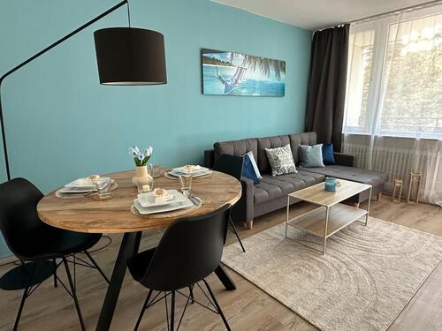 Foto - 2 Zimmer Wohnung zur Miete - 1.350,00&nbsp;EUR Kaltmiete, ca.&nbsp; 65,00&nbsp;m&sup2;