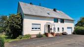 Foto - Freistehendes Haus mit 2 Wohnungen in 55758 Herborn