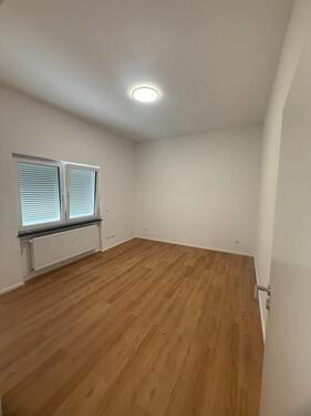 Foto - Renovierte 1-Zimmer Wohnung - 650,00 EUR Kaltmiete,