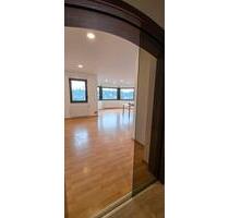 Attraktive 3-Zimmer-Maisonettenwohnung mit Rheinblick in Waldshut - Eggingen