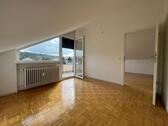 Foto - Gemütliche 2-Zimmer-Wohnung im Dachgeschoss – 45 m²