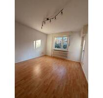 2-Zimmer-Wohnung mit Balkon in Naumburg (Saale) - Lanitz-Hassel-Tal