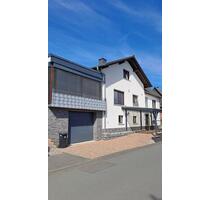 Günterod: Traumhaus in Südhanglage - 1 bis 2 Familienhaus - Bad Endbach