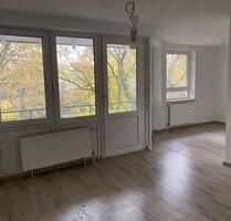 Einziehen und wohlfühlen! 2-Zimmer-Wohnung, Selbstrenovierung mit Mietnachlass - Delmenhorst Bungerhof