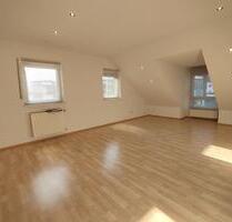 Attraktive 2 ZKB-Mietwohnung mit Einbauküche - Sankt Ingbert