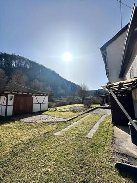 Foto - 10 Zimmer Mehrfamilienhaus, Wohnhaus zum Kaufen in Bad Urach