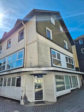 Foto - Mehrfamilienhaus, Wohnhaus in Dillenburg zum Kaufen