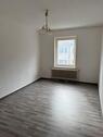 Foto - 2 Zimmer mit großer Küche und Balkon