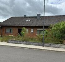 Großes Einfamilienhaus mit Einliegerwohnung in Romrod
