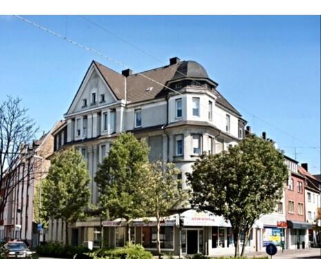 Foto - Ladenlokal 120 qm die unter Renovierung steht.