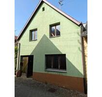 Einfamilienhaus (Renovierungs- u. Sanierungsbedürftig) - Endingen am Kaiserstuhl