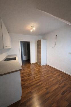 Foto - Wohnen am Park! Ruhige und helle 3 Zimmer-Wohnung im 3. OG.