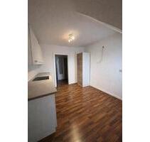 Wohnen am Park! Ruhige und helle 3 Zimmer-Wohnung im 3. OG. - Hamm