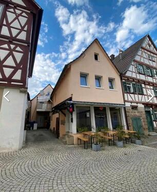 Foto - Dreistöckiges Einfamilienhaus zur Verkauf