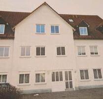 3 Zimmer Wohnung mit EBK, Balkon und 2 TG-Stellplätzen - Forchheim