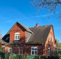 Ruhige, helle 2 Zimmerwohnung mit Wintergarten und kleinem Garten - Bruchhausen-Vilsen